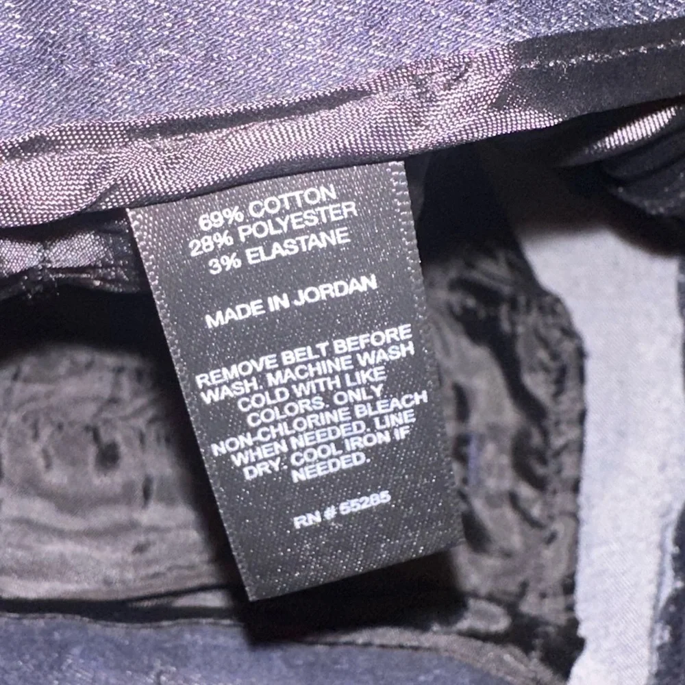 EUC Express Size 0R‎ Dark Denim Trouser Women's Shorts